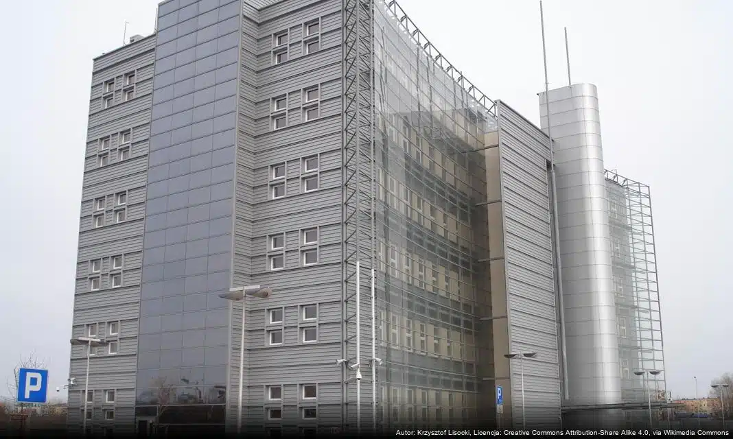 Rozpoczyna się budowa kładki rowerowej nad Brzeźnicą